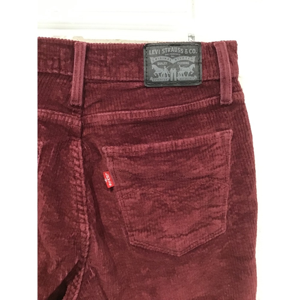 Levi's 724 High Rise Slim Straight Corduroy Pants Burgundy Womens 28 Indie Retro - Picture 5 of 6